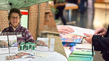 Auf der linken Seite steht Pflegeberaterin Gudrun Pirschel an einem Informationsstand mit Flyern, auf der rechten Seite übergibt eine Hand einer anderen einen Flyer.