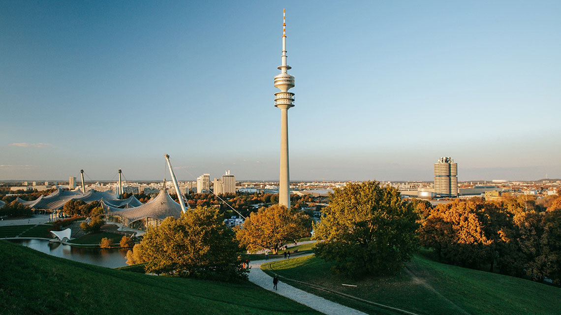 Blick vom Olympiaberg auf München.